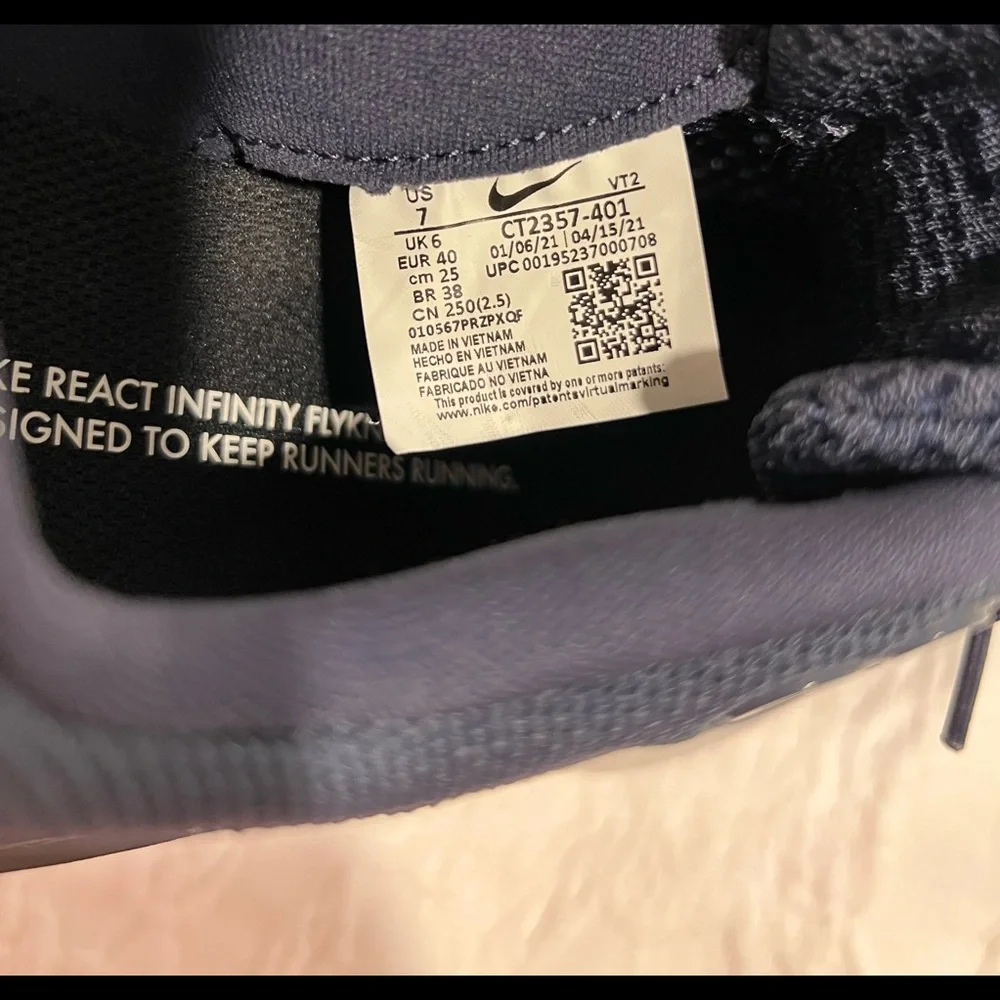 React Infinity Run Flyknit 2 Running Shoes NWT unisex - Picture 8 of 13